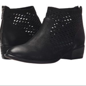 Seychelles Wayfair ankle boots, 9.5